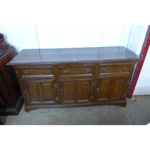 155 - A George III oak dresser