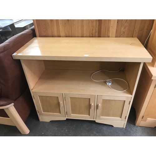 Lot 1517      