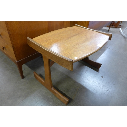 96 - A G-Plan Katrina teak coffee table