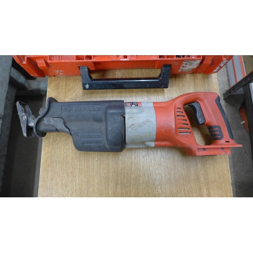 2040 - Milwaukee V28 cordless rip saw and V28 hammer drill