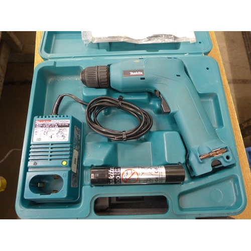 2051 - Spear & Jackson impact drill & Makita drill