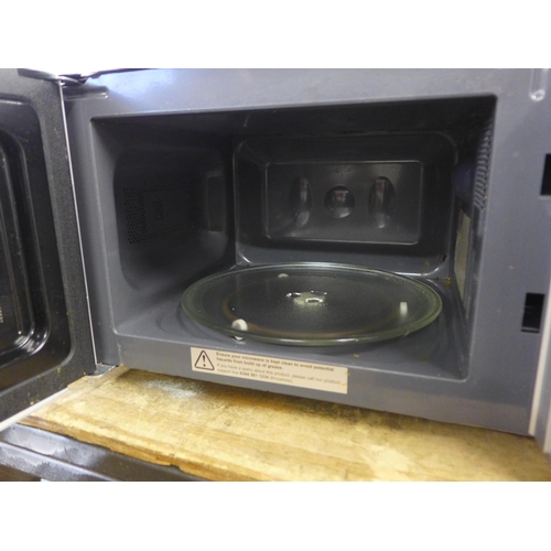 2403 - Kenwood microwave