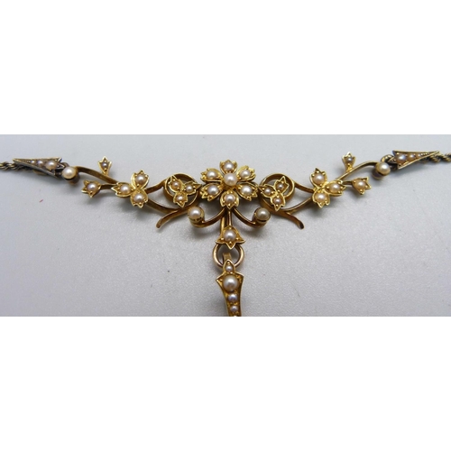 1032 - An antique 15ct gold, pearl and diamond necklace, 16.2g, 39cm