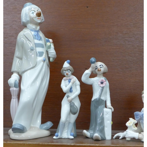 618 - Six Casades Spanish porcelain figures of clowns, one a/f and a Leonardo Collection figure of a clown