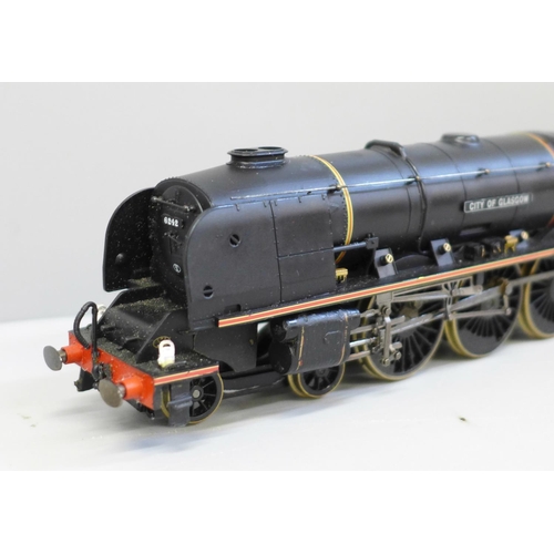 635 - A Hornby OO gauge locomotive and tender, City of Glasgow, boxed