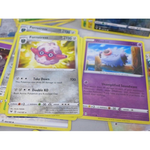 658 - Pokemon cards; Set 185, contains 395 cards