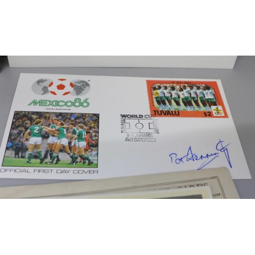 659 - Football; five signed first day covers, Geoff Hurst, Kenny Dalglish, Pat Jennings, Kerry Dixon and o... 