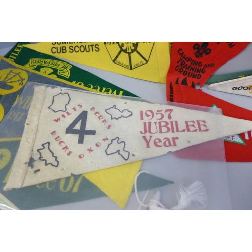 698 - Twenty-eight Cub Scout pennants, 1950s to 1970s