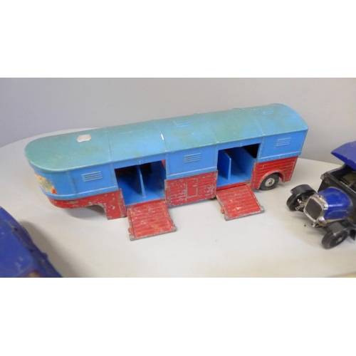 699 - A collection of Corgi, Dinky and Matchbox die-cast model vehicles