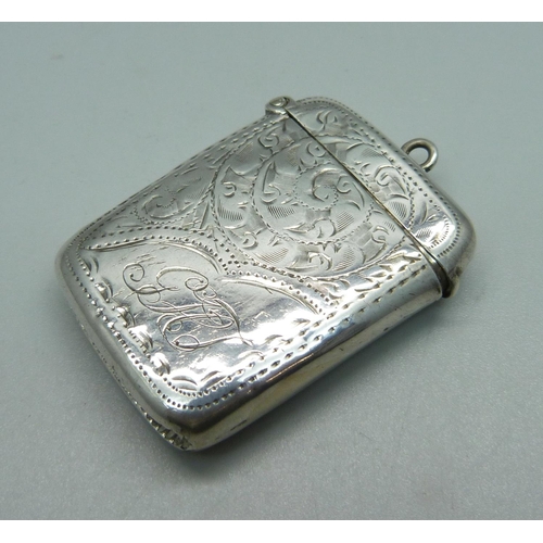 853 - A silver vesta case, Birmingham 1906