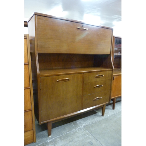 88 - A Jentique teak bureau