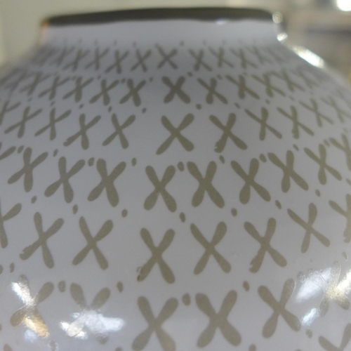 1476 - A Next cross patterned balloon vase