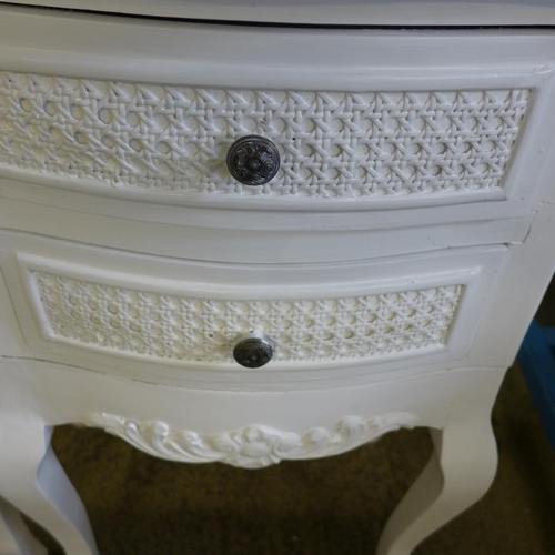 1607 - A pair of white French style bedside chests