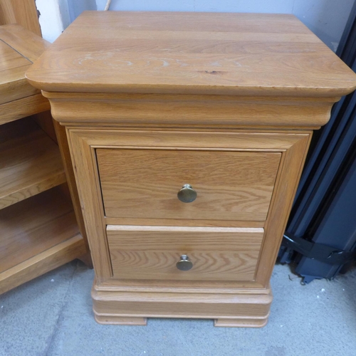 1603 - An oak single door, two shelf TV/media unit and bedside chest