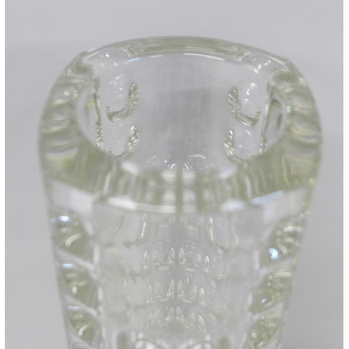 615 - A vase by Rudolf Jurnikl for Rudolfora Hut Dubi Glassworks, 1962, 20cm