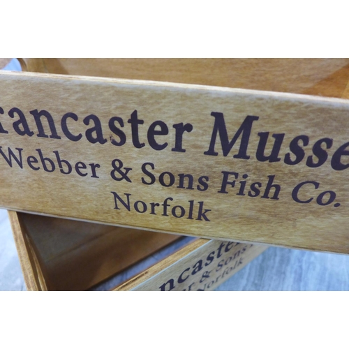 1441 - A pair of Brancaster Mussels wooden storage boxes (FL3805)