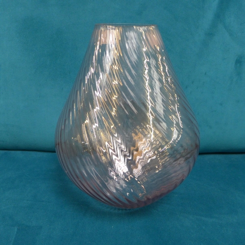 1452 - An opaque pink, pear shaped vase