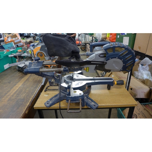 2001 - MacAllister large mitre saw (R06W44) - W