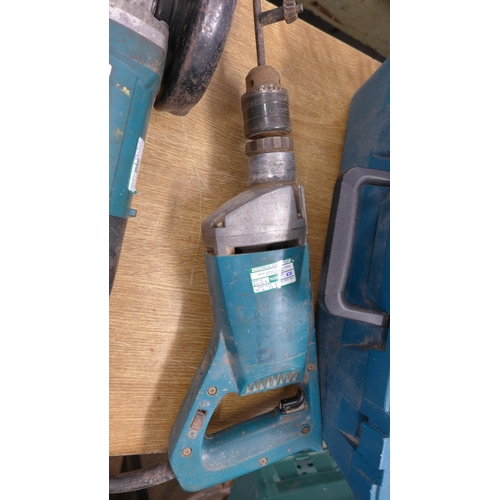 2012 - 2 Makita angle grinders, Makita drill & Makita chop saw - all 110v