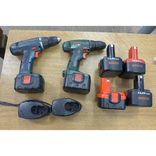 2028 - Bosch bundle: drills and batteries PSR14,4 and GSR 14,4