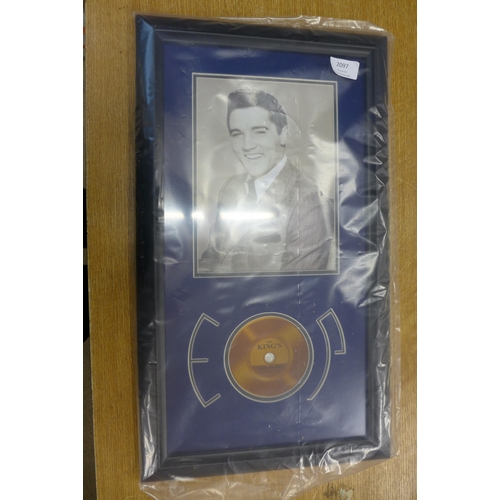 2097 - Elvis Presley gold disc/real hair framed print - new in box - RRP £500+