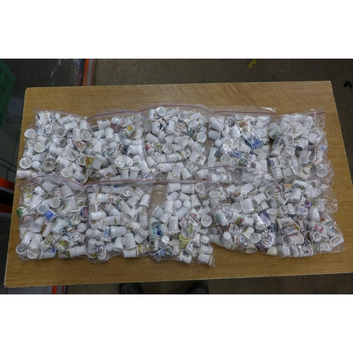 2108A - Bags of of assorted thimbles