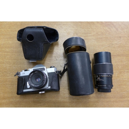 2109 - Chinon camera (CS-Autoflex) with lens