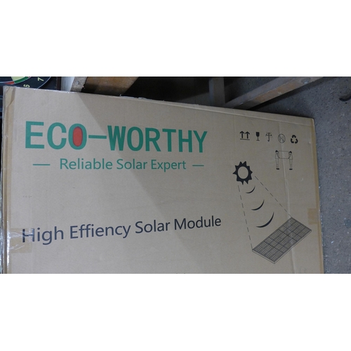 2131 - Eco Worthy solar panel in box