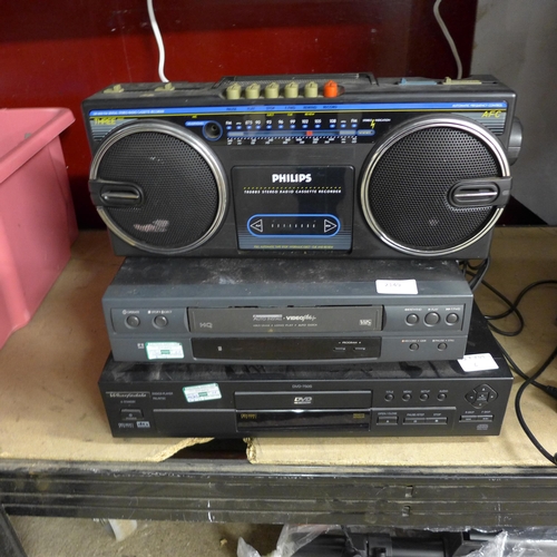 2149 - Philips stereo radio cassette recorder (TR0885), Thorn VHS video player (VR212LVA) and Wharfedale DV... 