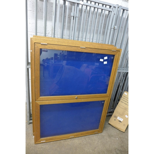 2163 - 3 Display cabinets with two keys (fit all cabinets)