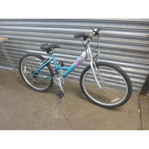 2179 - Raleigh Starz 18-speed girl's bike