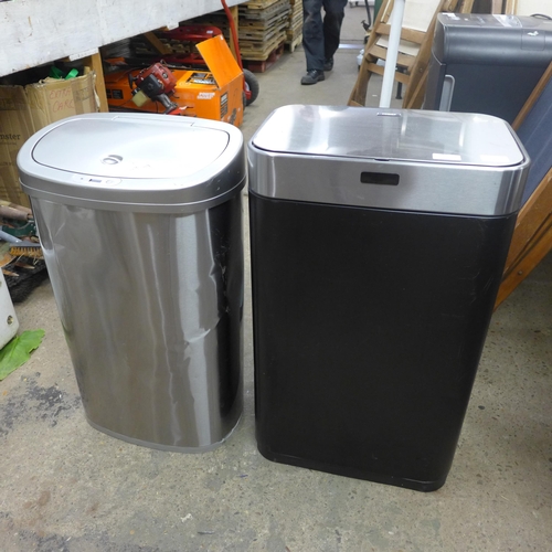 2234 - Two bins