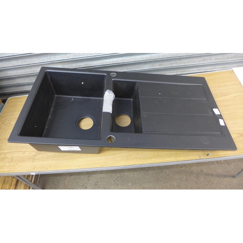 2264 - Black composite sink