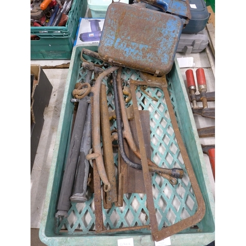 2023 - Tray of vintage hand tools ,tool attachments hedge cutter, a Valor petrol can and a bundle of garden... 