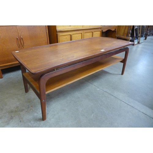 22 - A Danish teak coffee table