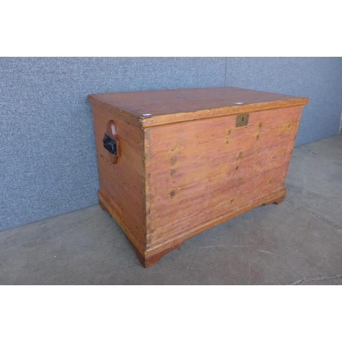 227 - A Victorian pine blanket box