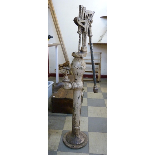 280 - A large Victorian style cast iron water pump