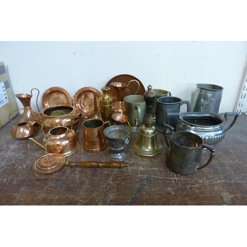 324 - Assorted copper and pewter ware