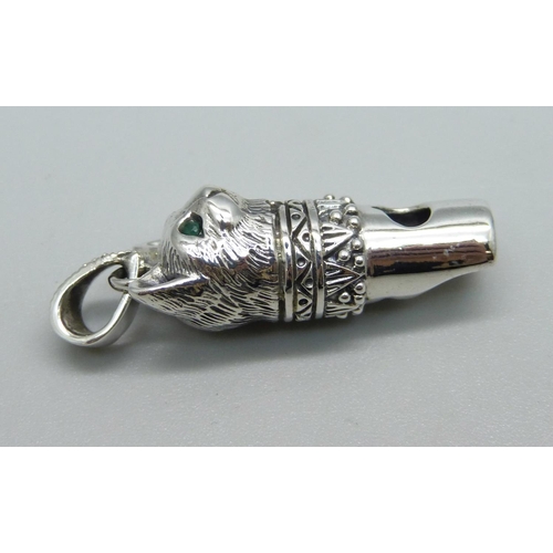 1011 - A silver cat whistle pendant