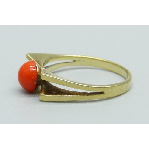 1030 - A 14ct gold and coral ring, marked 585, 3g, N