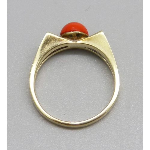 1030 - A 14ct gold and coral ring, marked 585, 3g, N