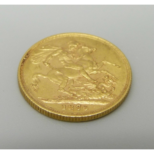 1073 - A rare Victorian 1876 gold full sovereign