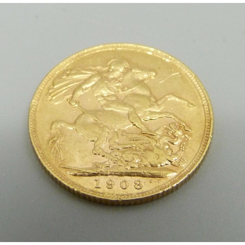 1124 - A 1908 gold full sovereign