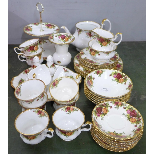 770 - A collection of Royal Albert Old Country Roses china including a two-tier cake stand and Royal Alber... 