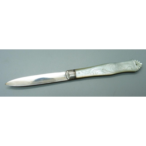 828 - A Victorian silver and mother of pearl fruit knife, Sheffield 1858, Martin, Hall & Co.