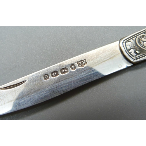 855 - A Victorian silver fruit knife, Birmingham 1863, James Fenton