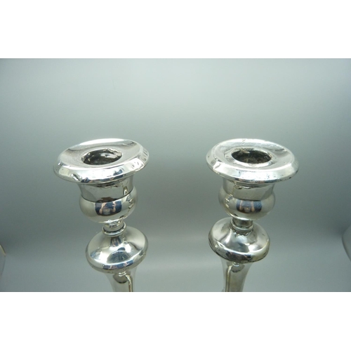 868 - A pair of silver candlesticks, Birmingham 1923, 22.5cm