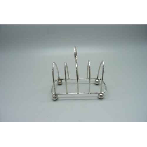 870 - A silver toast rack, Sheffield 1910, 35g