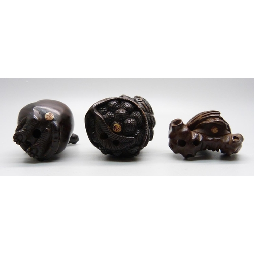 877 - Three carved netsuke, owl, mouse and birds