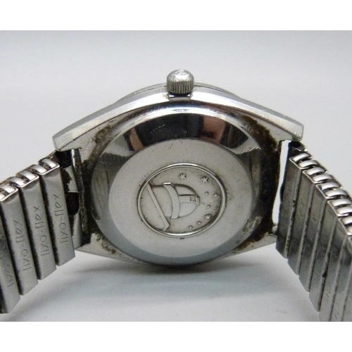 890 - An Omega Constellation automatic chronometer wristwatch, with an Omega box